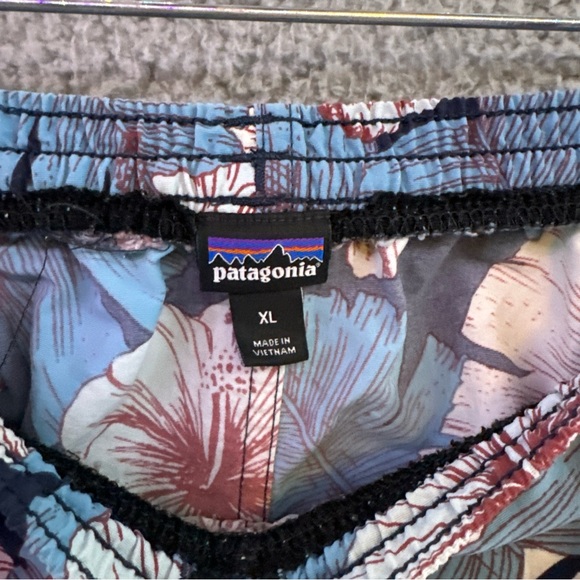 Patagonia Men’s Nylon Shorts XL Drawstring Floral Leaves Palm Pockets - Picture 4 of 8